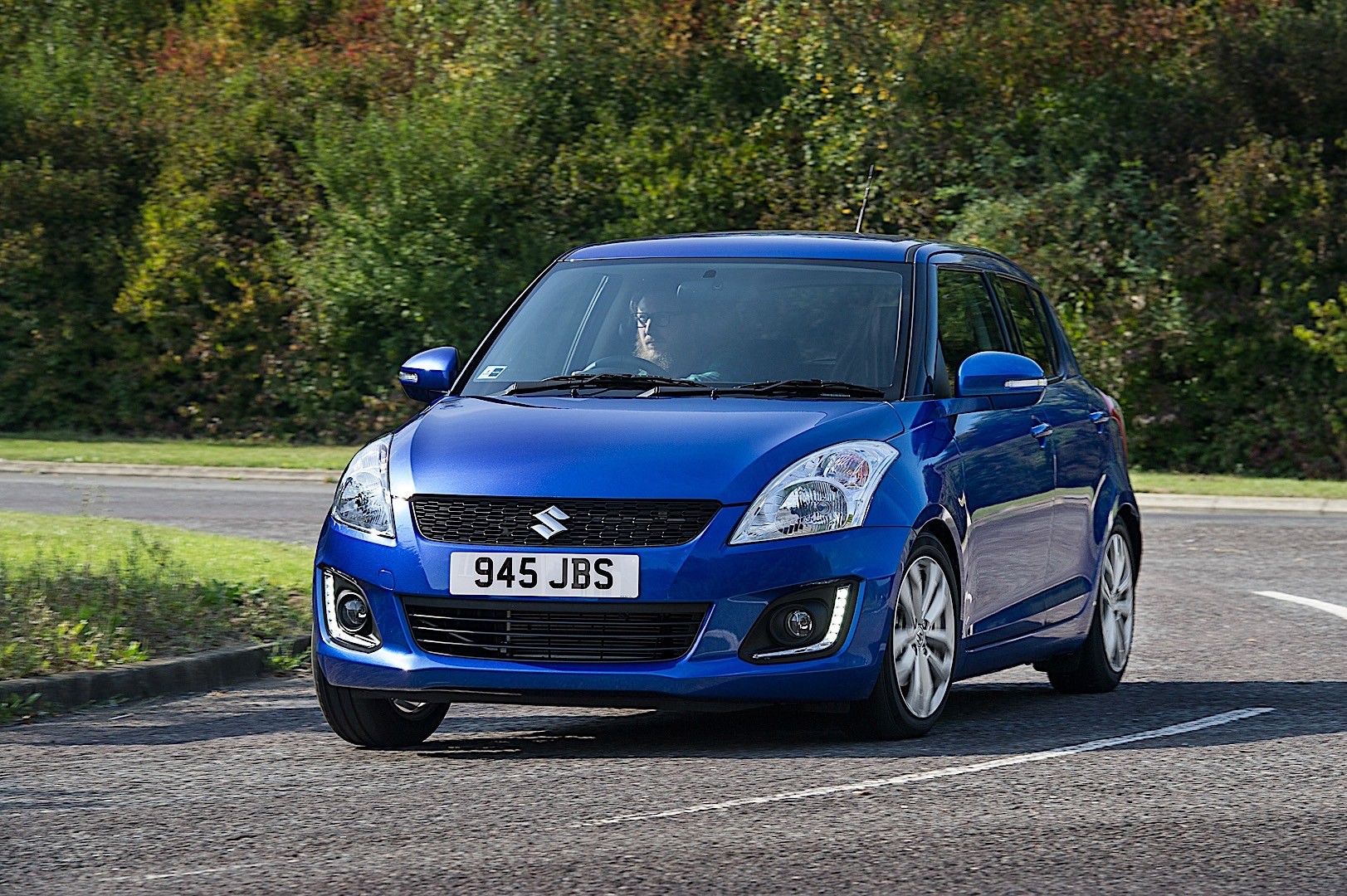 Suzuki Swift 5 Doors photo 34