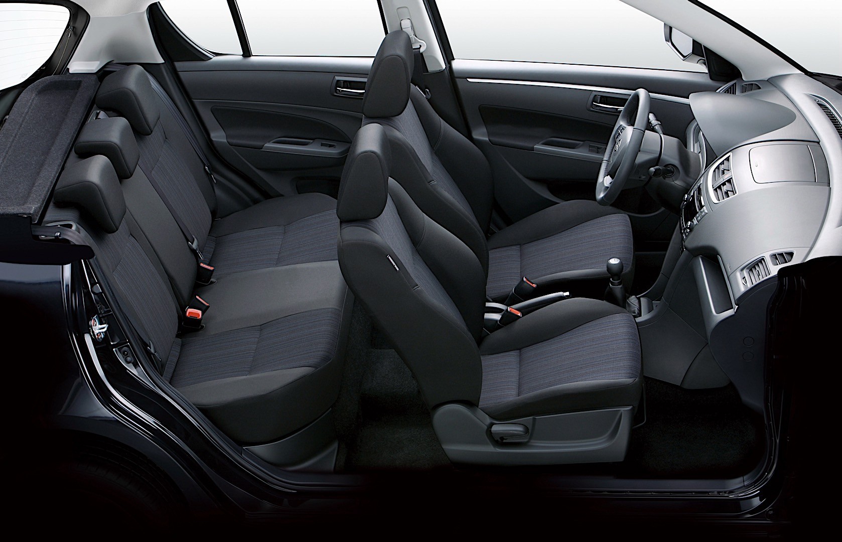 Suzuki Swift 5 Doors photo 57