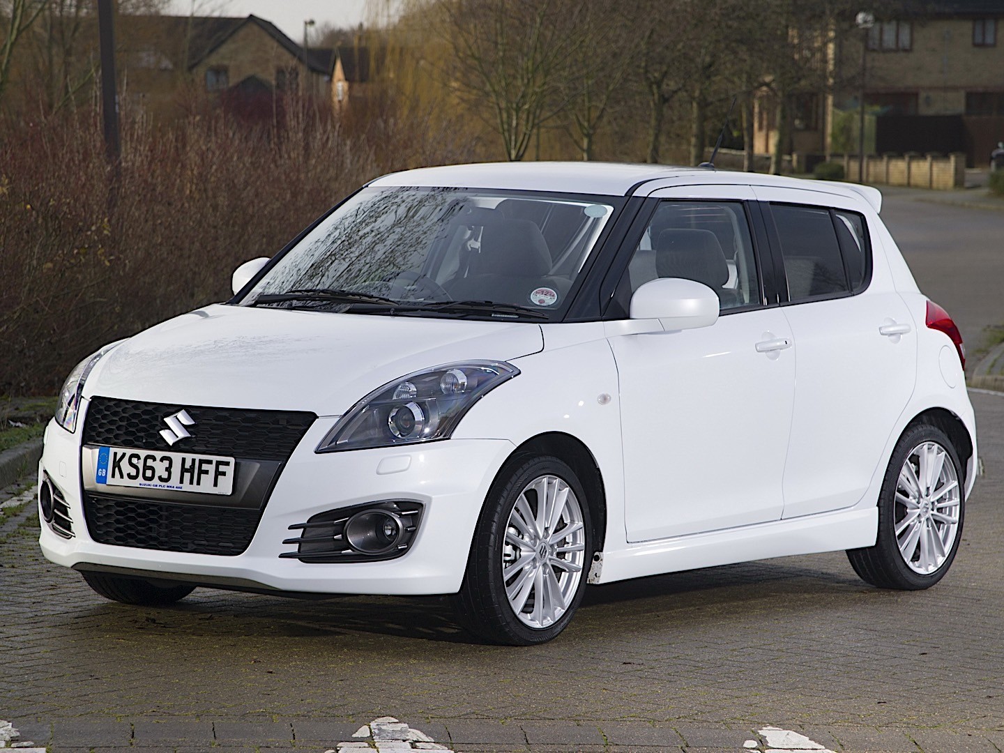 Suzuki Swift 5 Doors photo 46