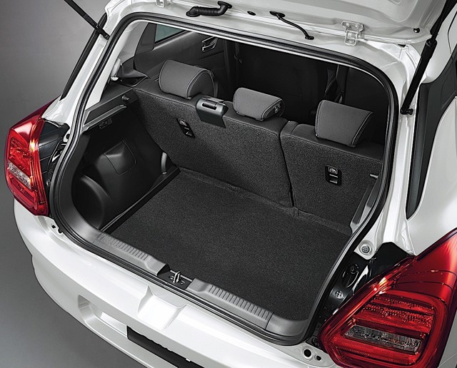 Suzuki Swift 5 Doors photo 9