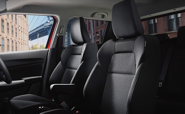 Suzuki Swift 5 Doors photo 13