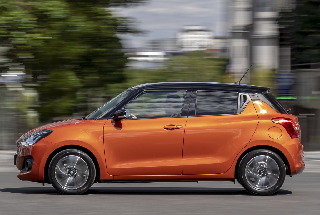 Suzuki Swift 5 Doors photo 23