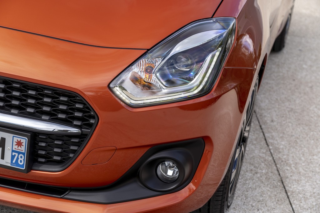 Suzuki Swift 5 Doors photo 29