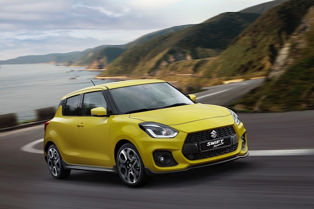 Suzuki Swift 5 Doors photo 11