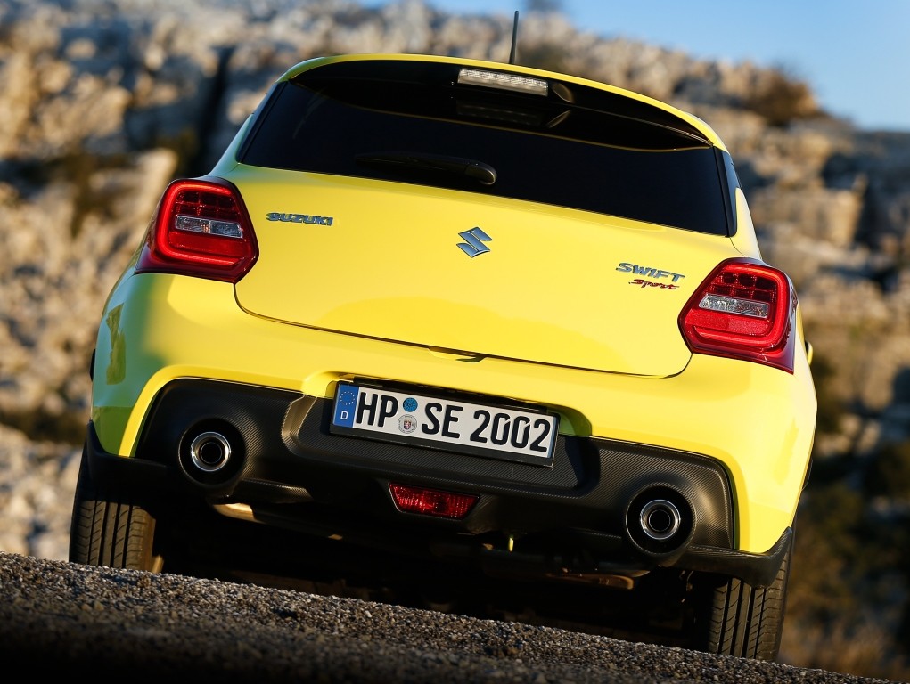 Suzuki Swift 5 Doors photo 14