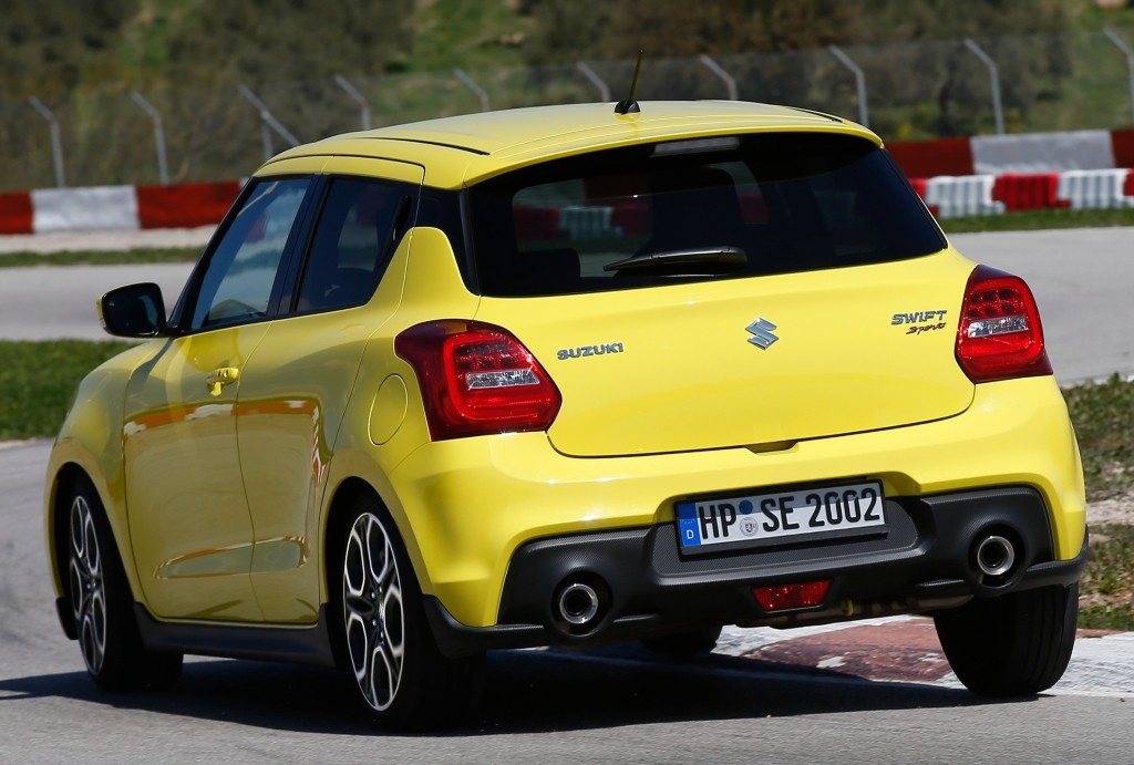 Suzuki Swift 5 Doors photo 15