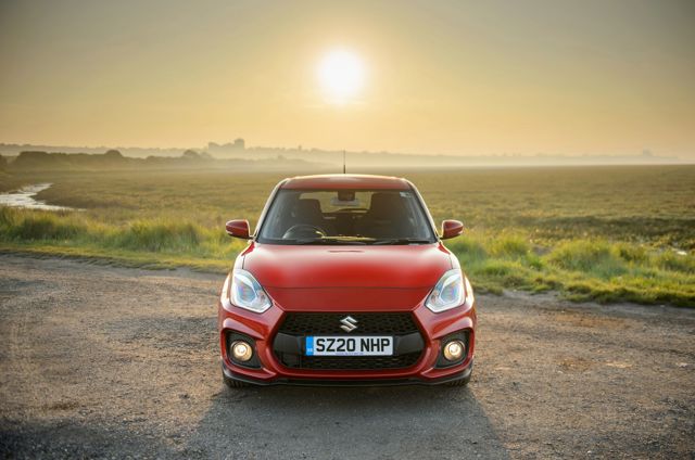Suzuki Swift 5 Doors photo 33