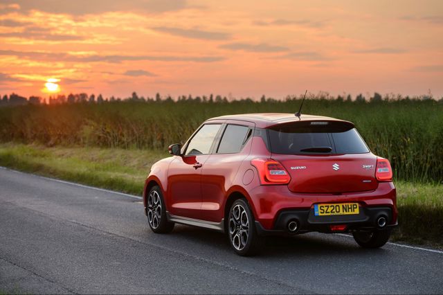 Suzuki Swift 5 Doors photo 38