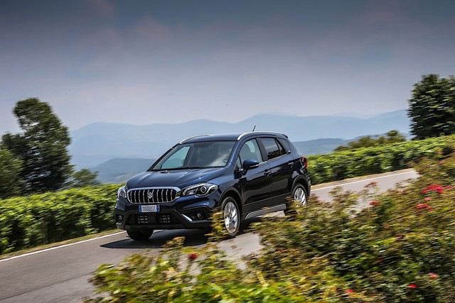 Suzuki Sx4 Crossover foto 4