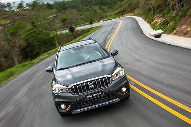 Suzuki Sx4 Crossover foto 21