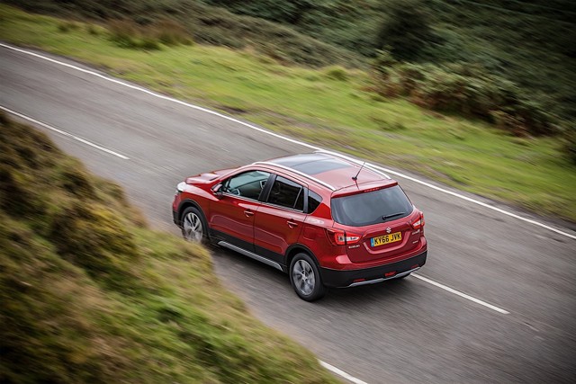 Suzuki Sx4 Crossover foto 43