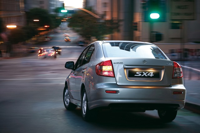 Suzuki Sx4 Sedan foto 5