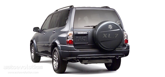 Suzuki Xl7 photo 3
