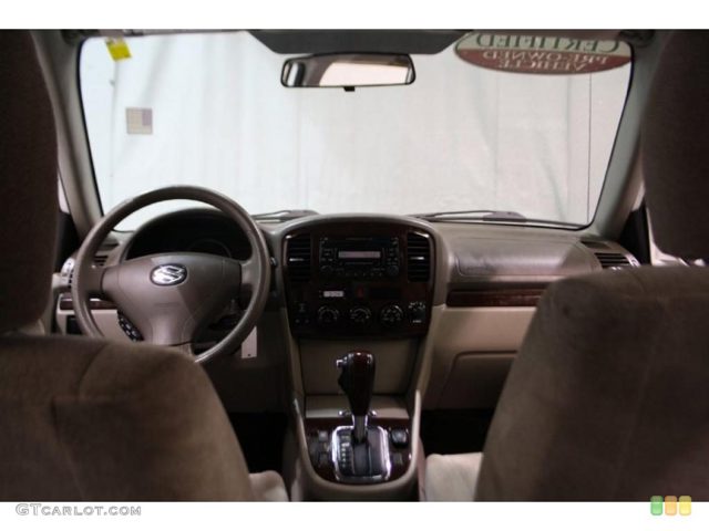 Suzuki Xl7 foto 29