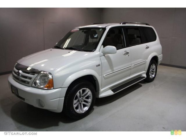 Suzuki Xl7 foto 6