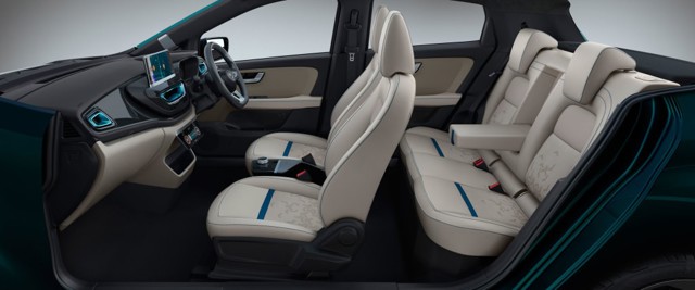 Tata Motors Altroz photo 8
