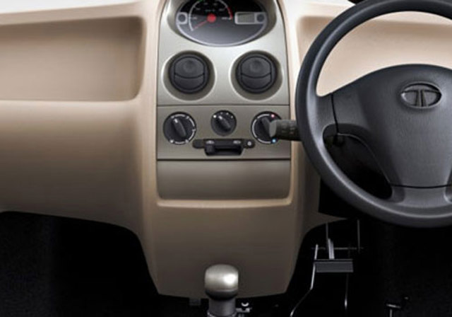 Tata Motors Nano Foto 16