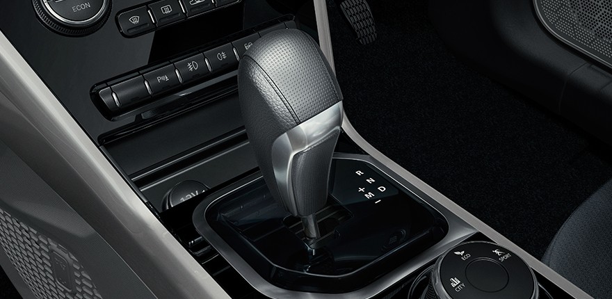 Tata Motors Nexon photo 17