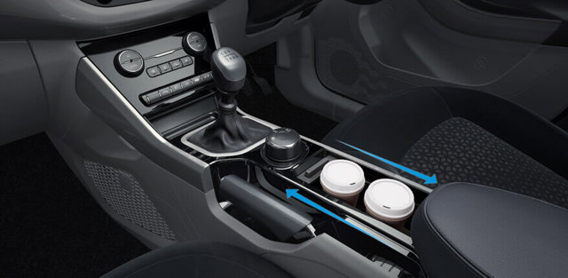 Tata Motors Nexon photo 19