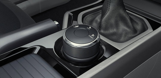 Tata Motors Nexon photo 23