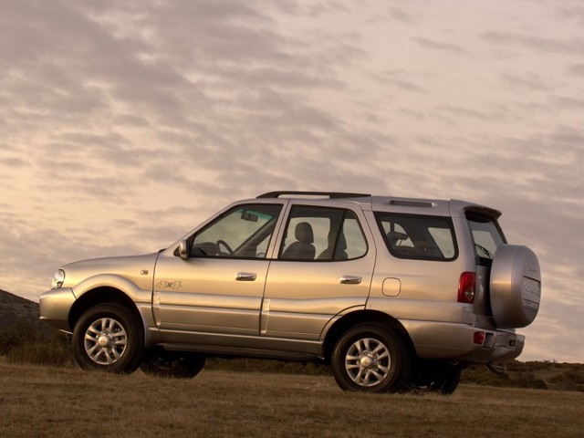 Tata Motors Safari photo 9