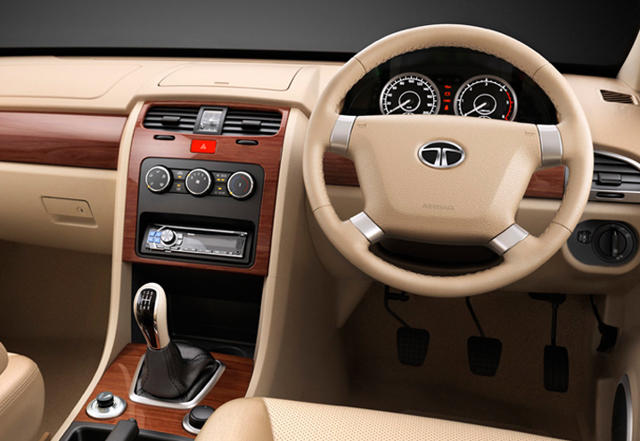 Tata Motors Safari photo 11