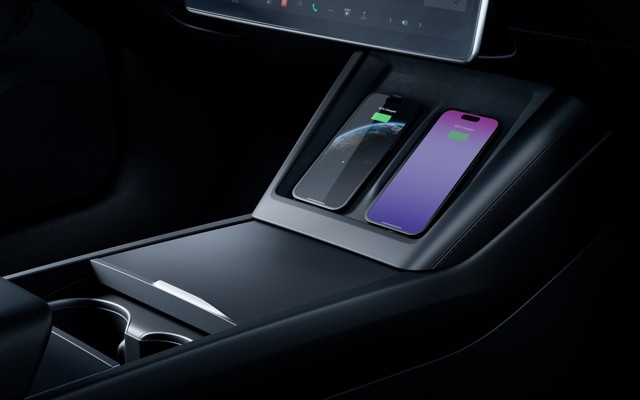 Tesla Model 3 photo 23