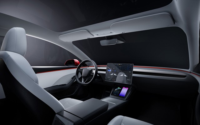 Tesla Model 3 photo 19