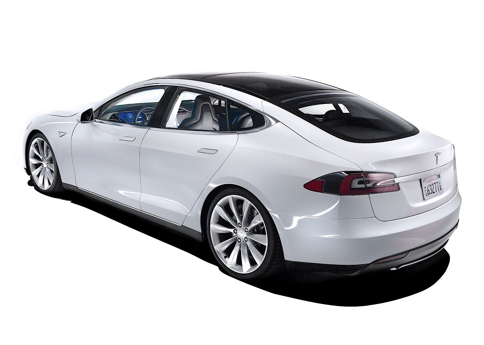 Tesla Model S photo 15