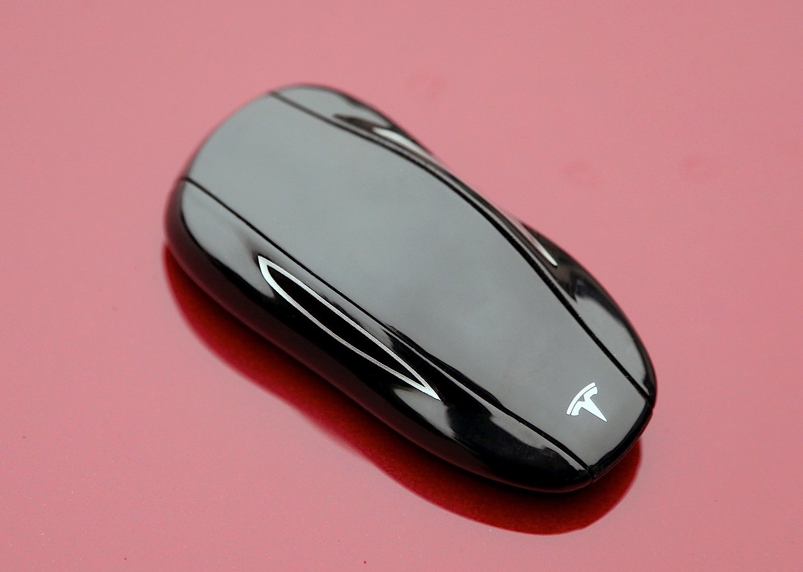 Tesla Model S photo 22