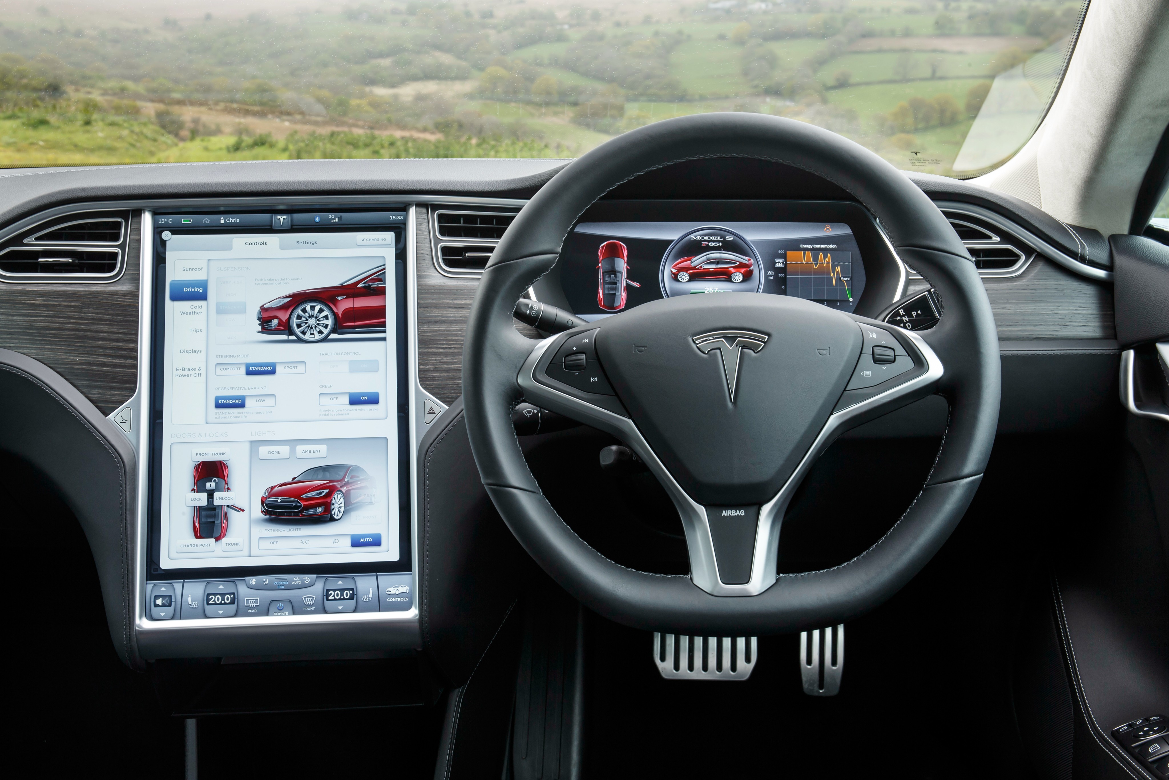 Tesla Model S photo 86
