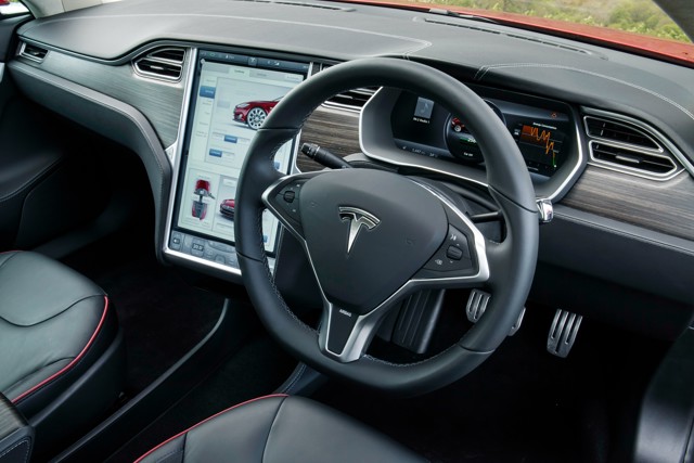 Tesla Model S photo 89