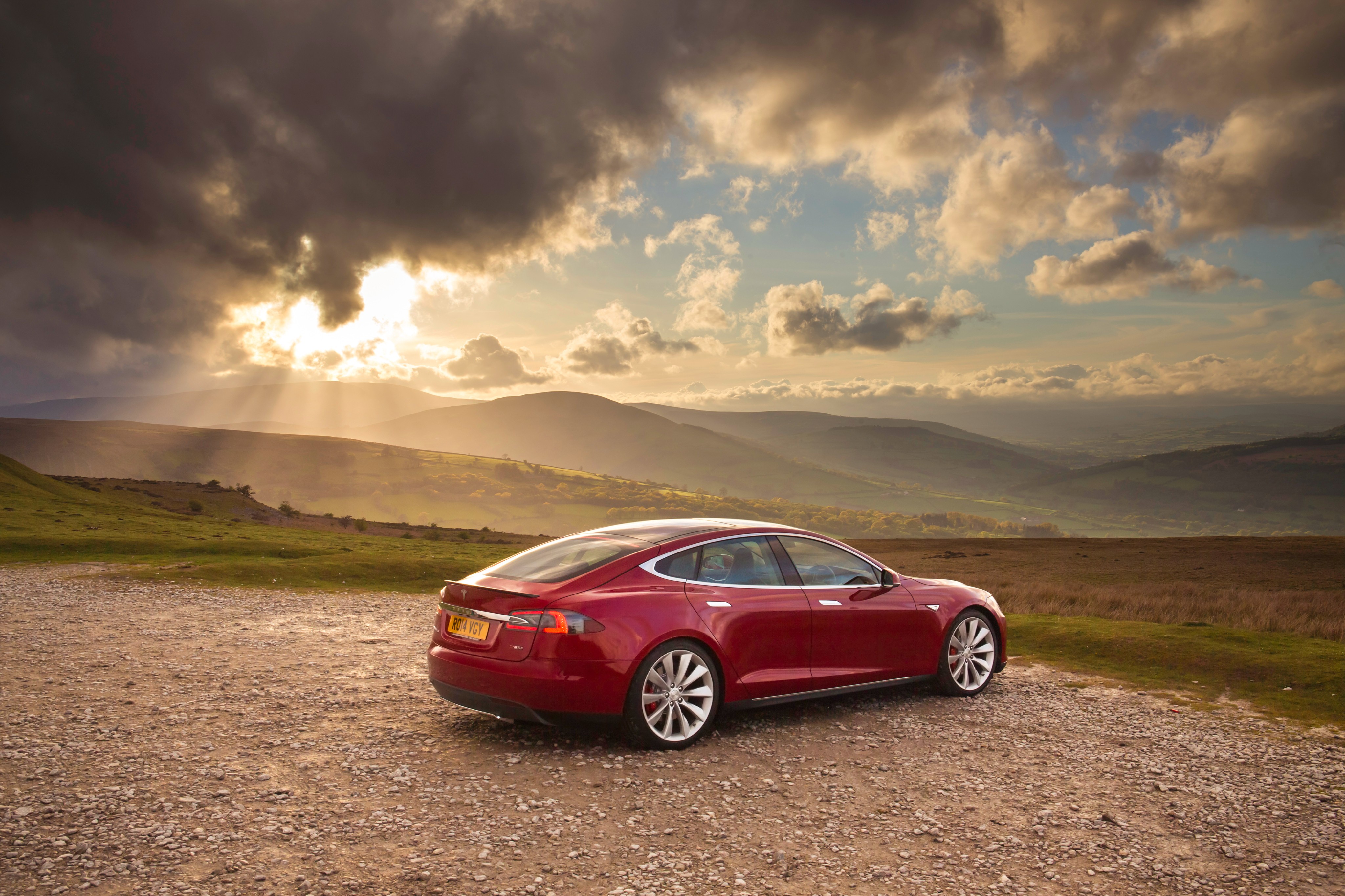 Tesla Model S photo 49