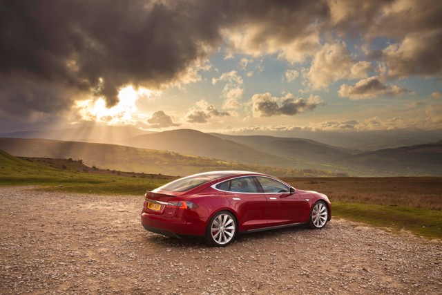 Tesla Model S photo 49