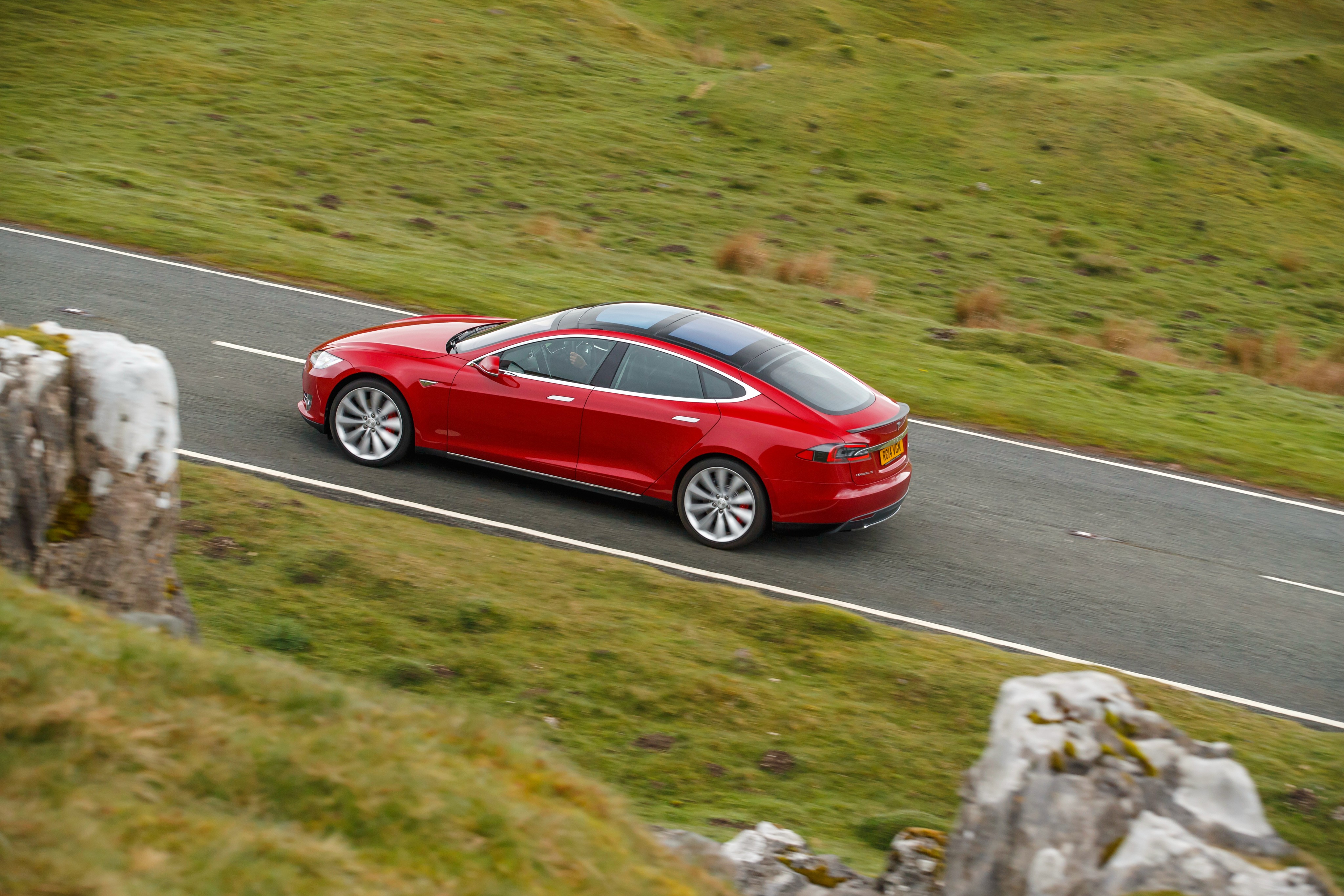 Tesla Model S photo 60