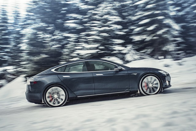 Tesla Model S photo 66