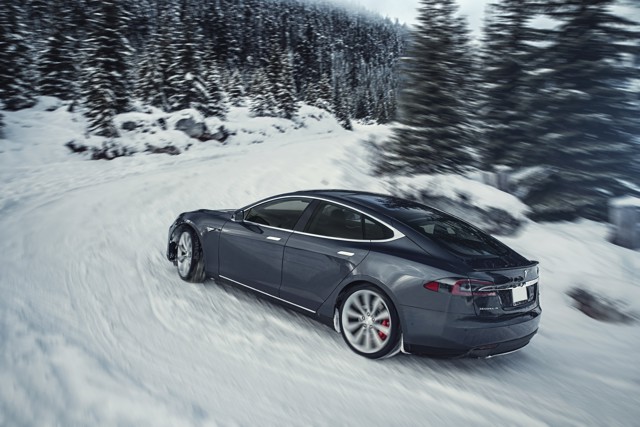 Tesla Model S photo 68
