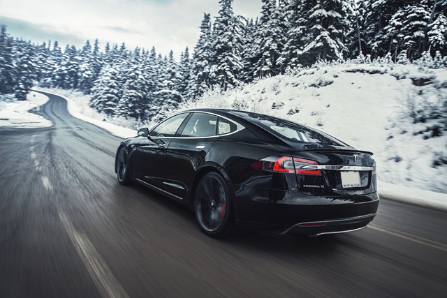Tesla Model S photo 70