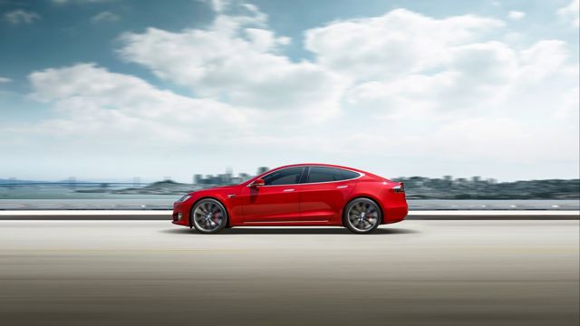 Tesla Model S photo 10