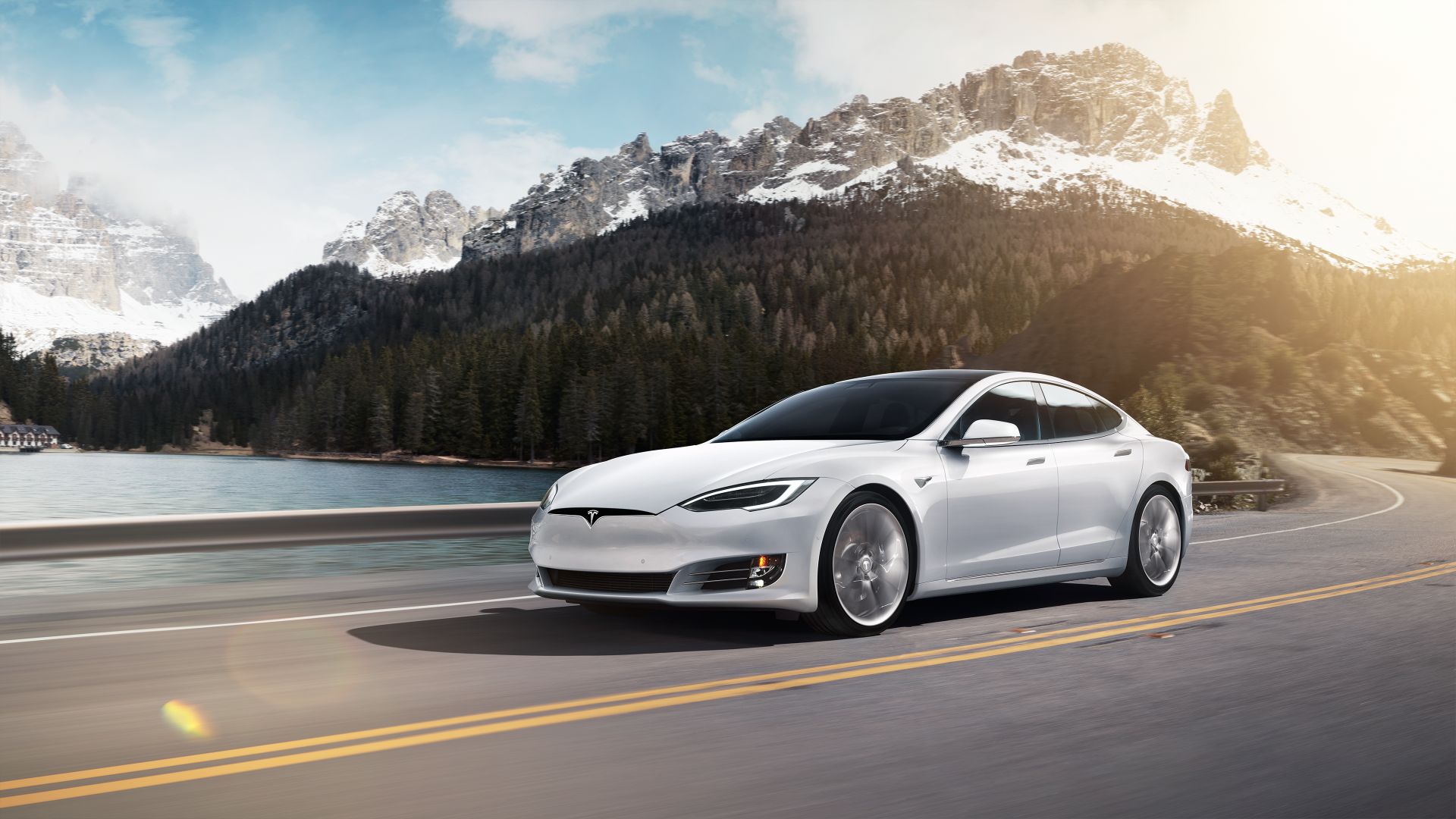 Tesla Model S photo 15