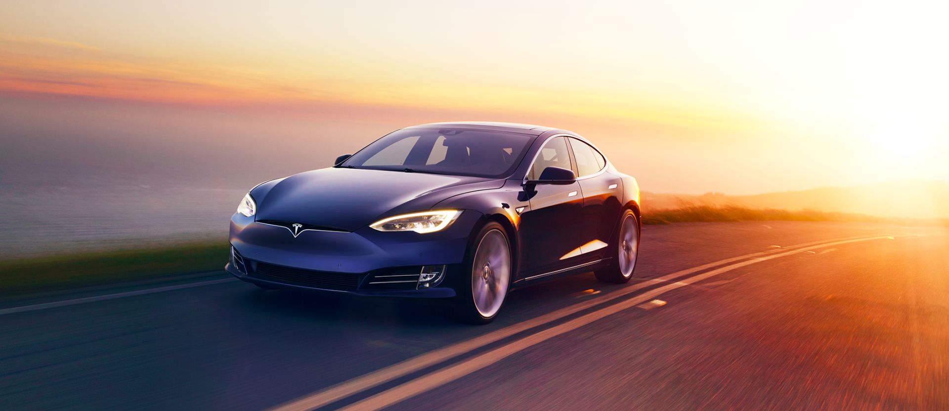 Tesla Model S photo 5