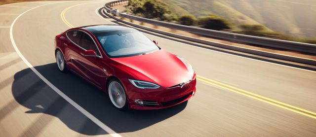 Tesla Model S photo 6