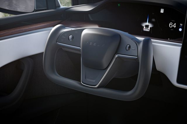 Tesla Model X photo 21