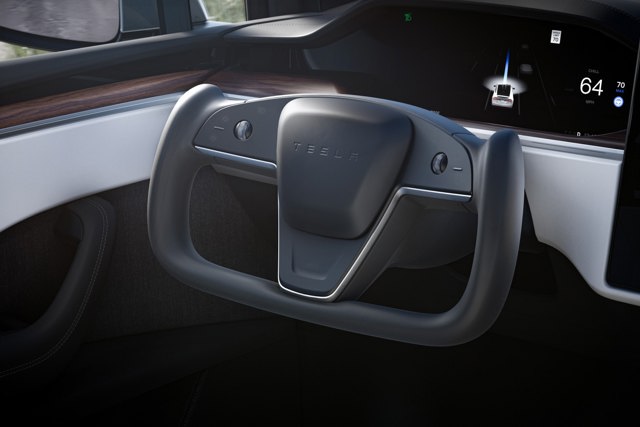 Tesla Model X photo 21