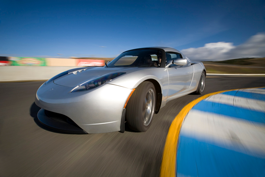 Tesla Roadster photo 11
