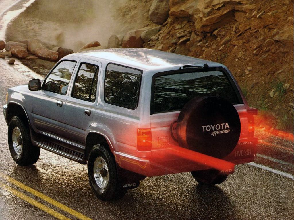 Toyota 4Runner photo 6