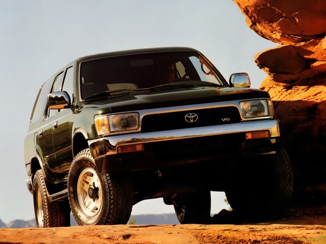 Toyota 4Runner foto 12