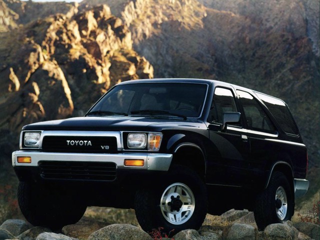 Toyota 4Runner foto 2