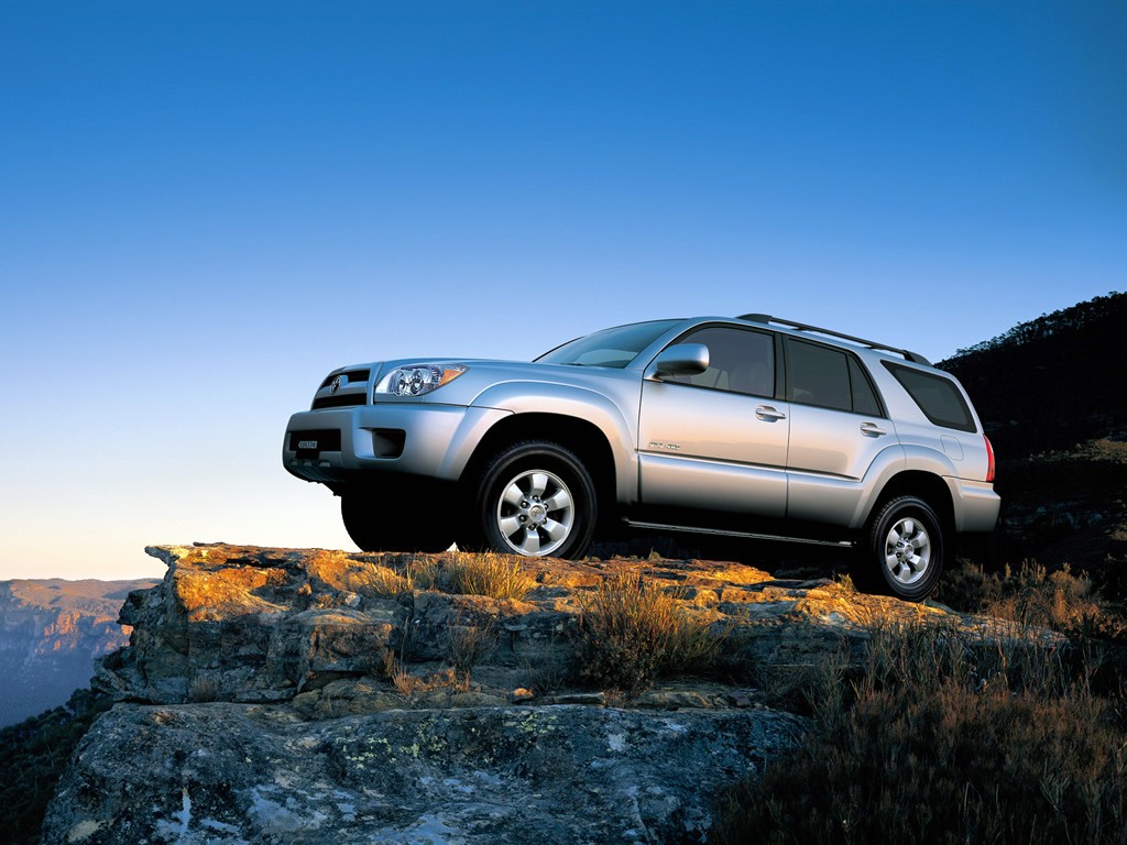 Toyota 4Runner photo 18