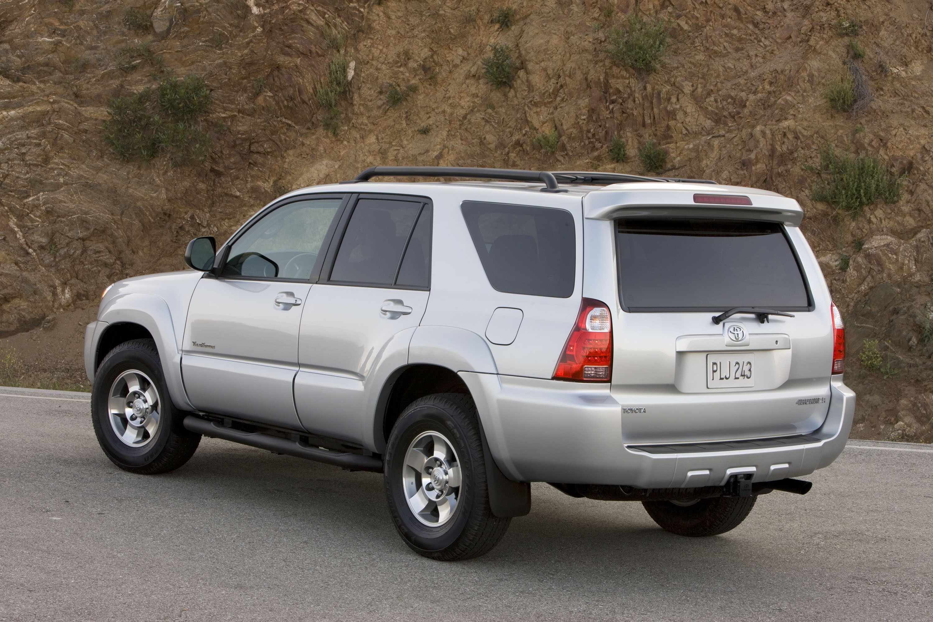 Toyota 4Runner photo 46
